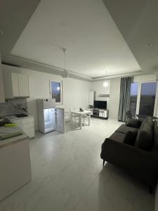 Suli Beach Apartments