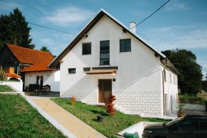 Holiday House Smilja - 4hvězdičkové hotely ve městě Ogulin