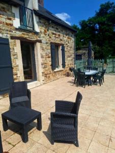 Maisons de vacances Longere avec jacuzzi et jardin a 10 min de Rennes : photos des chambres