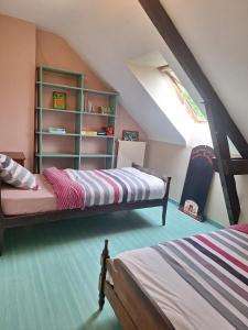 Maisons de vacances Longere avec jacuzzi et jardin a 10 min de Rennes : photos des chambres