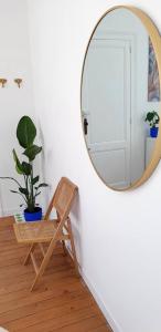 Maisons d'hotes Chambre d-hote lumineuse et elegante Bordeaux Centre : photos des chambres