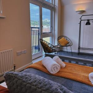 The Dover House with river and Castle views