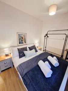 The Dover House with river and Castle views