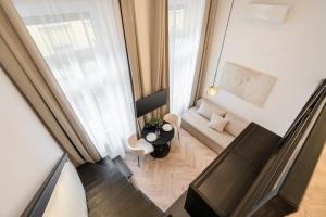 E22 - Boutique Apartments, Best Location by BQA