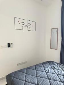 Joans Hideout Sky Trees Serviced Apartment 4 pax JB Aeon Bukit Indah