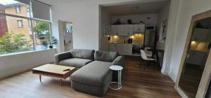 Spacious and Idyllic Unit in Little Manly