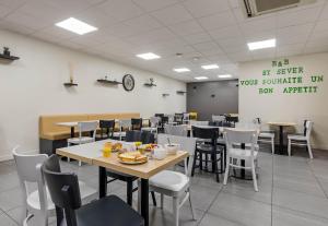 Hotels B&B HOTEL Rouen Centre : photos des chambres