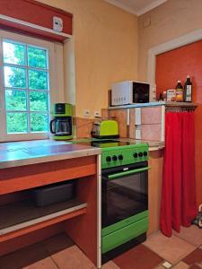 Räuberstube 90 qm - einsam - ruhig - Insel im Land