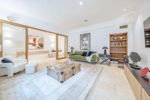 Spacious modern 2bed2.5bath in Pimlico-Victoria