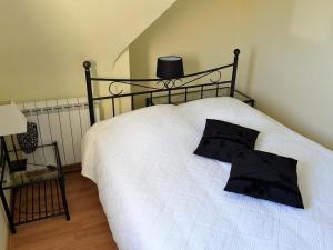 Maisons de vacances Charmant gite a Riquewihr avec jardin et parking prive - FR-1-744-45 : photos des chambres