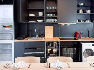 Central and Fully-Equipped