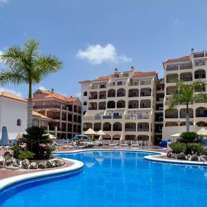 2 Bedroom Apartment In Los Cristianos K210