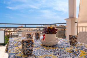 Attico vista mare - Apulia Houses & Flats