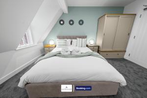 No 26 6 Bedroom House By AltoLuxoExperience Short Lets & Serviced Accommodation With Free Wifi