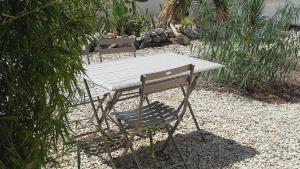 Appartements Nice apartment with garden : photos des chambres