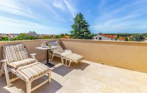 Awesome Apartment In Medulin With Wifi