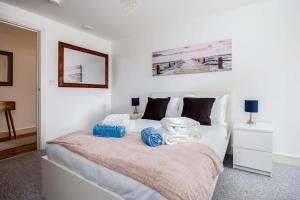 Lilypad - Fully-Equipped Apartment Close to Poole Quay
