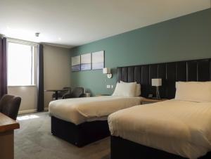 Ground Floor Twin Room room in South Lawn Hotel