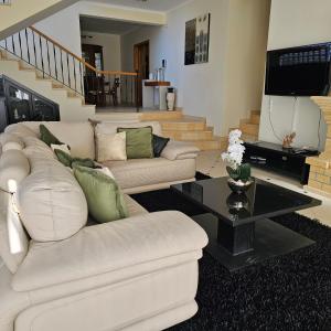 Jose & Idalina House