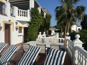 Casa Hermosa Mijas- 7 bedroom villa-sleeps 14