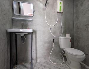 Dreamy beachfront bungalow