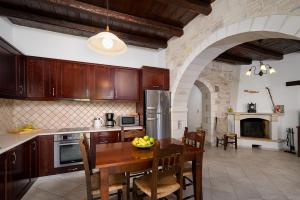 Villa Pano Spiti - Kalamaki Holidays