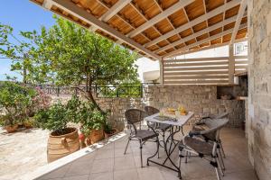 Villa Pano Spiti - Kalamaki Holidays