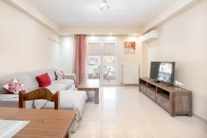 Tony Cosy new apartment near Pontikonisi - Parking