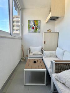 Beautiful New Apartment Bubli