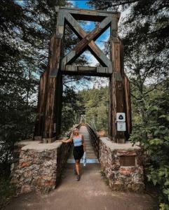 Premium Slope-Side Escape I Alpen Villas at Powderhorn Mountain - 3hvězdičkové hotely ve městě Bessemer