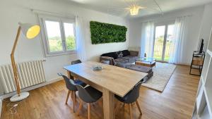 VIA ROMANA- Clim- à 5mn de la plage de sable