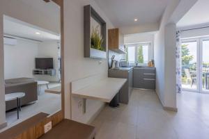 Apartments in Crikvenica 42446