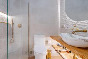 Sandora Breeze by Seareen