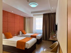 New World Hotel
