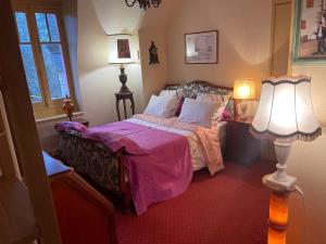 Grande maison avec piscine privée à Garchizy sur 650 m²