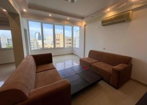 Sunny Stay 2 Bdr near the sea Platform 357