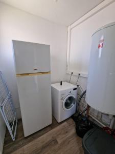 Maisons de vacances Spacious and modern home 8 guests a Juvignac : photos des chambres