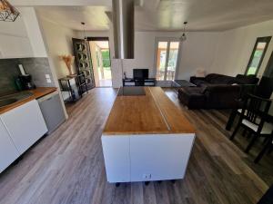 Maisons de vacances Spacious and modern home 8 guests a Juvignac : photos des chambres