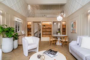 Deservi Charming Apartments