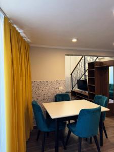 Andor Luxury Hotel & Duplex