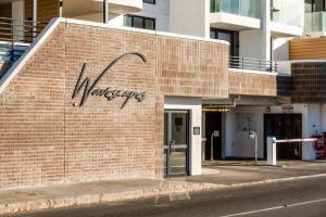 Wavescapes - Surfers paradise