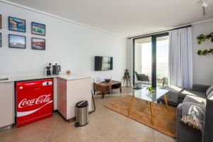 Wavescapes - Surfers paradise