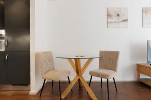 Sun-lit 1BR Flat, 2 mins to DLR Docklands