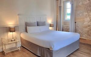Triple Room room in Château Fleur de Roques