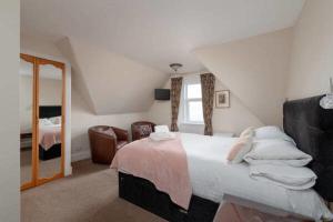 Standard Twin Room room in Kilchrenan House