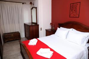 Urban Oasis - Walk Anywhere!