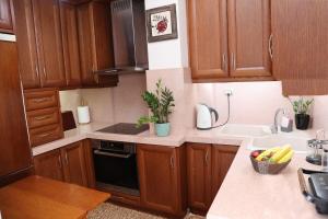 Urban Oasis - Walk Anywhere!