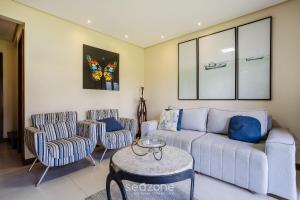 Casa com piscina a 5 minutos da Praia CMV004