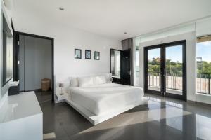 Tropical Bliss Villa with Pool in Bali - Villa Oceans Height