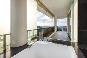 Tropical Bliss Villa with Pool in Bali - Villa Oceans Height